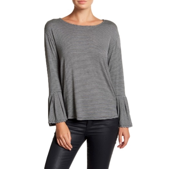 🌟 Anthro Ro & De Toastworthy Bell-Sleeve - Picture 2 of 6